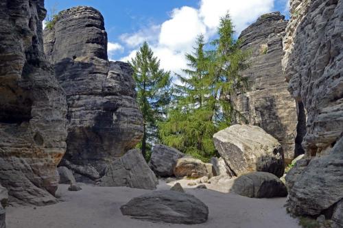 P105 Krušnohoří a zábavní park Belantis