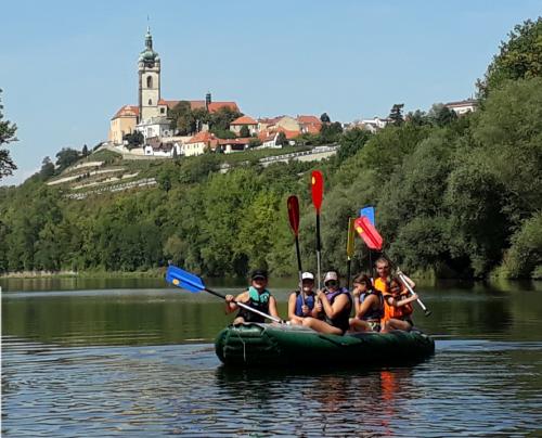 ZV09 Zkusit Vltavu a zábava se zvířátky