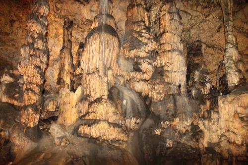 ŠV08 Bozkovské jeskyně, sklářská tradice