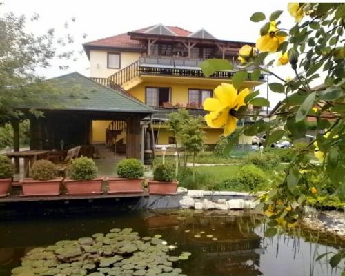 TERMÁLNÍ LÁZNĚ VELKÝ MEDER S VÝLETY